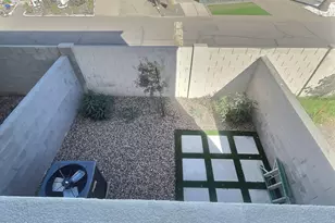 2502 E Paradise Ln, Phoenix, AZ 85032 - Photo 37