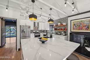 2101 North 25th Pl, Phoenix, AZ 85008 - Photo 13