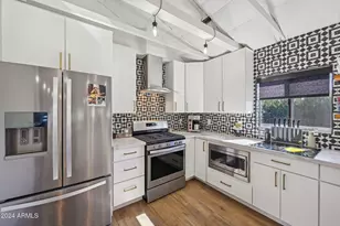 2101 North 25th Pl, Phoenix, AZ 85008 - Photo 15