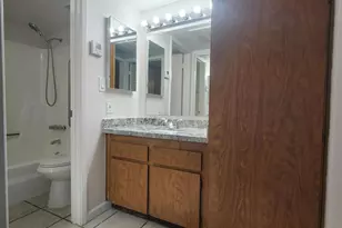 3033 E Devonshire Ave, Phoenix, AZ 85016 - Photo 9