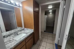 3033 E Devonshire Ave, Phoenix, AZ 85016 - Photo 11