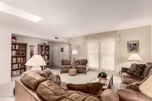 13412 W Desert Glen Dr, Sun City West, AZ 85375 - Photo 7