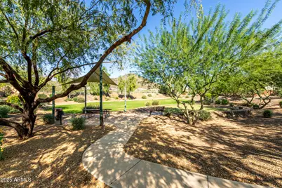 8674 W Villa Lindo Drive #8, Peoria, AZ 85383 - Photo 9