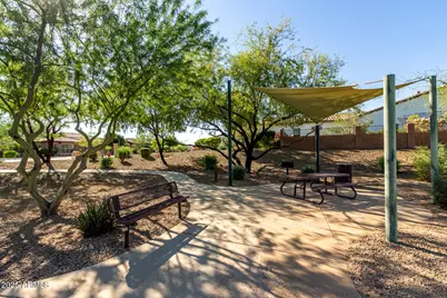 8674 W Villa Lindo Drive #8, Peoria, AZ 85383 - Photo 11