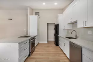 3128 E Charleston Ave, Phoenix, AZ 85032 - Photo 19