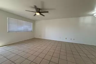 5725 N 71st Ave, Glendale, AZ 85303 - Photo 3