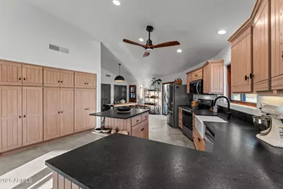 1205 N Mustang Trail, Wickenburg, AZ 85390 - Photo 25