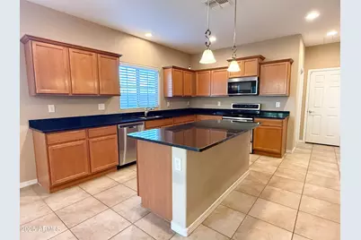 2146 W Scully Drive, Phoenix, AZ 85023 - Photo 13