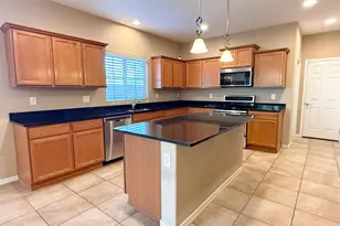 2146 W Scully Dr, Phoenix, AZ 85023 - Photo 13