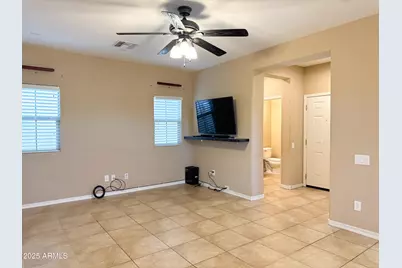 2146 W Scully Drive, Phoenix, AZ 85023 - Photo 5