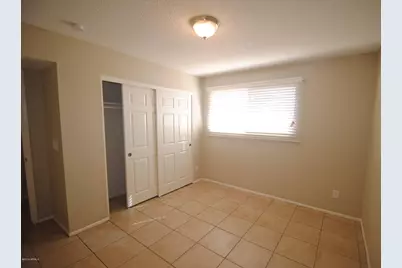 5746 N 41st Drive, Phoenix, AZ 85019 - Photo 17