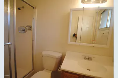 5746 N 41st Drive, Phoenix, AZ 85019 - Photo 13