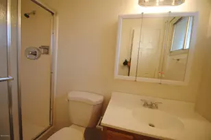 5746 N 41st Dr, Phoenix, AZ 85019 - Photo 13