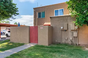 6806 W Devonshire Ave, Phoenix, AZ 85033 - Photo 27