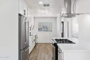 3343 N 6th Ave, Phoenix, AZ 85013 - Photo 11