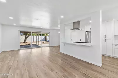 3343 N 6th Avenue, Phoenix, AZ 85013 - Photo 5