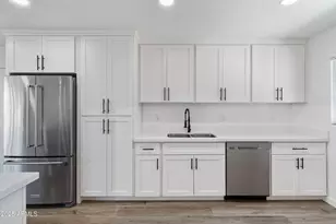 3343 N 6th Ave, Phoenix, AZ 85013 - Photo 7