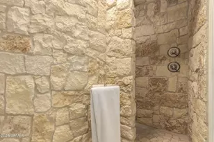 3800 E Lincoln Dr E, Phoenix, AZ 85018 - Photo 27