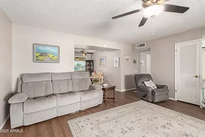 9437 W Long Hills Drive, Sun City, AZ 85351 - Photo 9