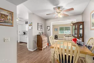 9437 W Long Hills Dr, Sun City, AZ 85351 - Photo 7