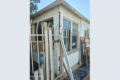 178 180 182 South Cedar Avenue, Miami, AZ 85539 - Photo 1