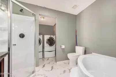 1110 W Kachina Trail, Phoenix, AZ 85041 - Photo 17