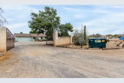 35011 N 3rd Street, Phoenix, AZ 85086 - Photo 3