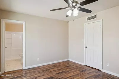 4662 W Kings Avenue, Glendale, AZ 85306 - Photo 15