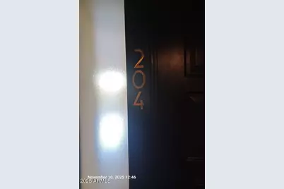 2323 N Central Avenue #204, Phoenix, AZ 85004 - Photo 1