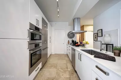 7120 E Kierland Boulevard #318, Scottsdale, AZ 85254 - Photo 5