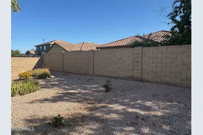 7165 S Briarwood Court, Gilbert, AZ 85298 - Photo 17