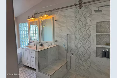 13781 W Vernon Avenue, Goodyear, AZ 85395 - Photo 11