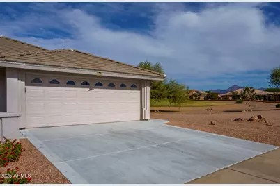 11438 E Medina Avenue, Mesa, AZ 85209 - Photo 3