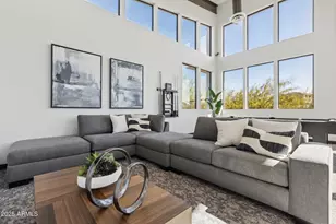 5821 E Zachary Dr, Phoenix, AZ 85054 - Photo 23