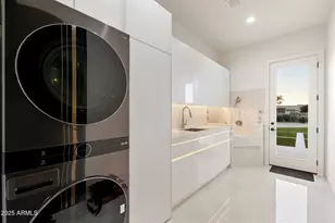 11420 N Scottsdale Rd, Scottsdale, AZ 85254 - Photo 35