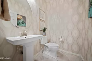 28613 N 23rd Dr, Phoenix, AZ 85085 - Photo 9