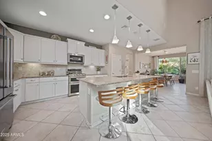 28613 N 23rd Dr, Phoenix, AZ 85085 - Photo 3