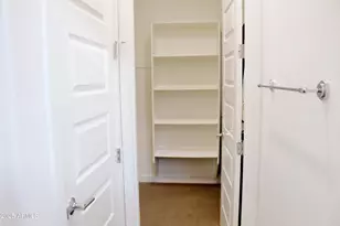 9133 W Sells Dr, Phoenix, AZ 85037 - Photo 11