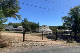 22691 S Lakewood Dr, Yarnell, AZ 85362 - Photo 1