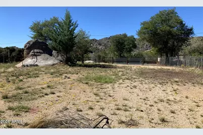 22691 S Lakewood Drive #F, Yarnell, AZ 85362 - Photo 3