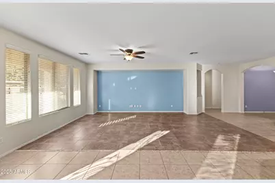 14077 W Charter Oak Road, Surprise, AZ 85379 - Photo 11