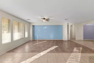 14077 W Charter Oak Rd, Surprise, AZ 85379 - Photo 11