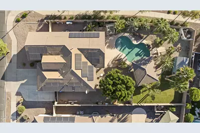 14077 W Charter Oak Road, Surprise, AZ 85379 - Photo 49