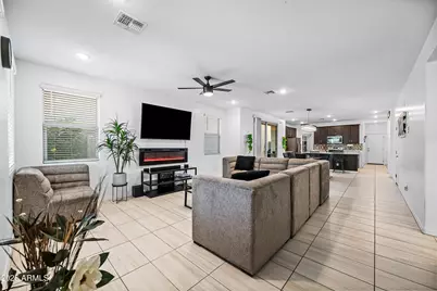 15245 W Sherman Street, Goodyear, AZ 85338 - Photo 3