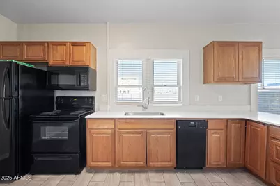 438 N 17th Avenue #A, Phoenix, AZ 85007 - Photo 9