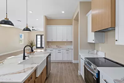 14688 S 204th Lane, Buckeye, AZ 85326 - Photo 17