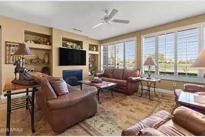 18526 N Laguna Azul Court, Surprise, AZ 85374 - Photo 9