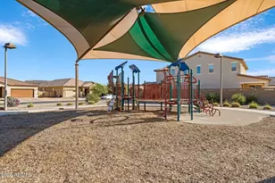 17818 W Lincoln St, Goodyear, AZ 85338 - Photo 37