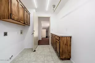 9709 E Mountain View Rd, Scottsdale, AZ 85258 - Photo 35