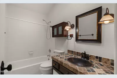 794 S Martinique Drive, Gilbert, AZ 85233 - Photo 17